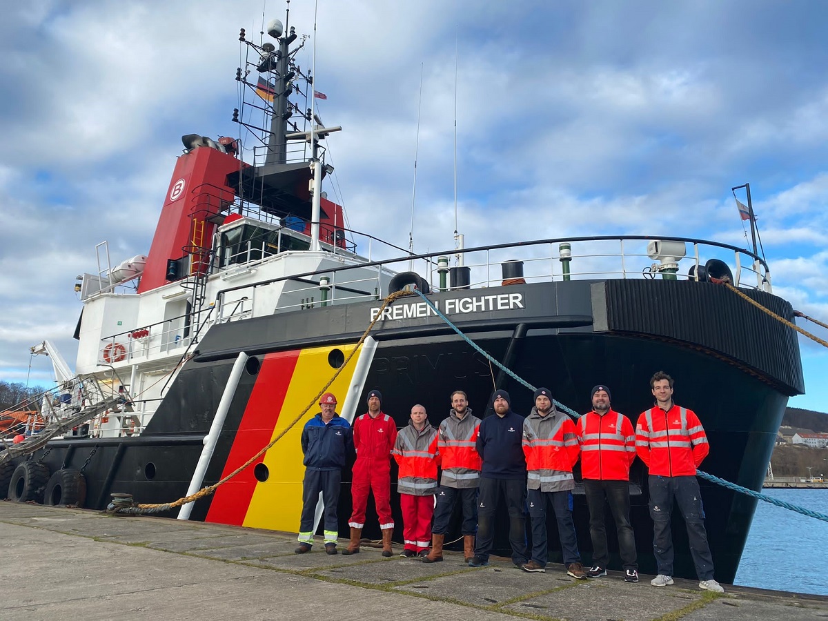 Boluda Towage’s BREMEN FIGHTER is sporting the official German coast guard colours