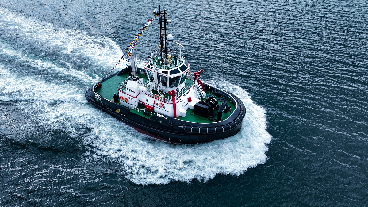 UZMAR Delivers RAmparts 2500W Class Escort Tug MESSALO to CFM Logistics SA