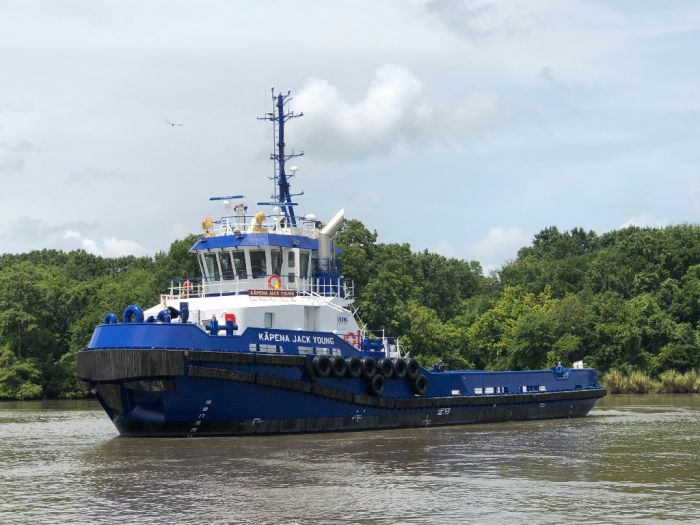 New Young Brothers Kāpena class tug christened