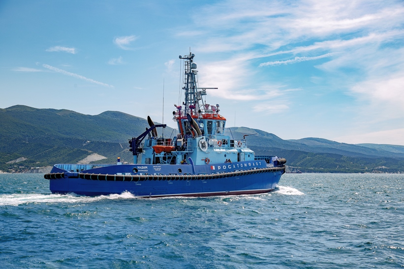 The National Colours Have Been Hoisted on the Tugboat “NADYM” Owned by ROSATOMFLOT
