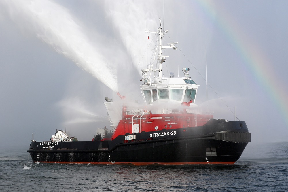 Strażak-28 from Remontowa Shipbuilding during sea trials