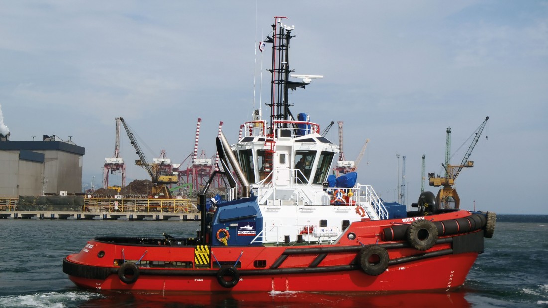Med Marine supported the fire extinguishing work on the dry cargo ship with the MED XXV tugboat in the Black Sea