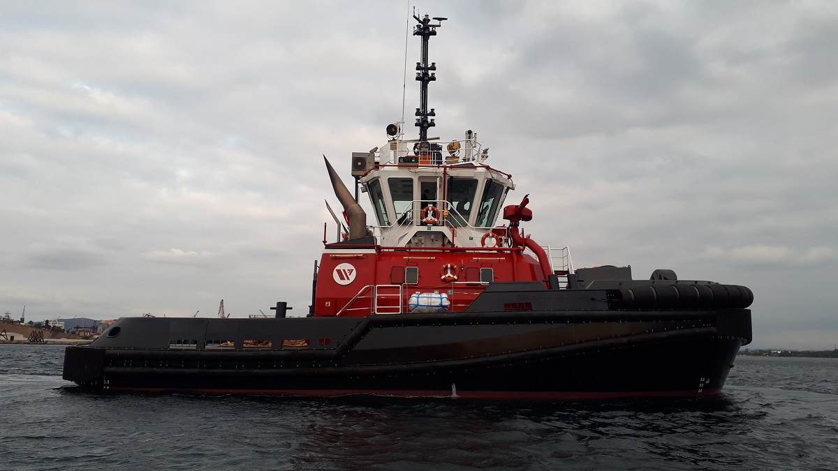 First of two powerful state-of-the-art tugs arrives in Vancouver